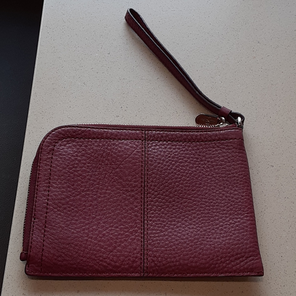 NEW Cole Haan wrislet - Picture 2 of 9